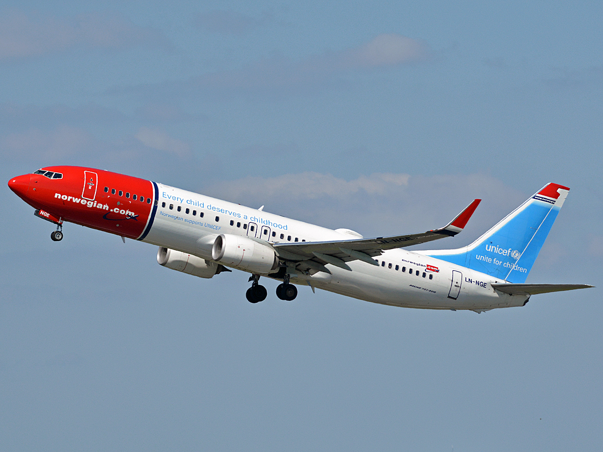 LN-NGE (39050) 2012 Boeing 737-8JP WL