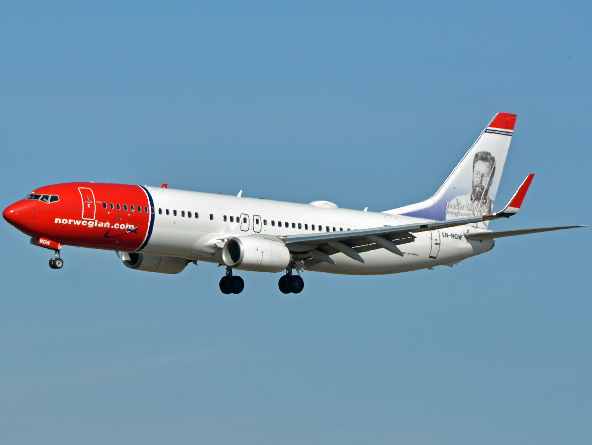 LN-NGW (39032) 2014 Boeing 737-8JP WL