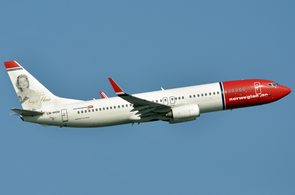 LN-NOD (35280) 2008 Boeing 737-8Q8(WL)