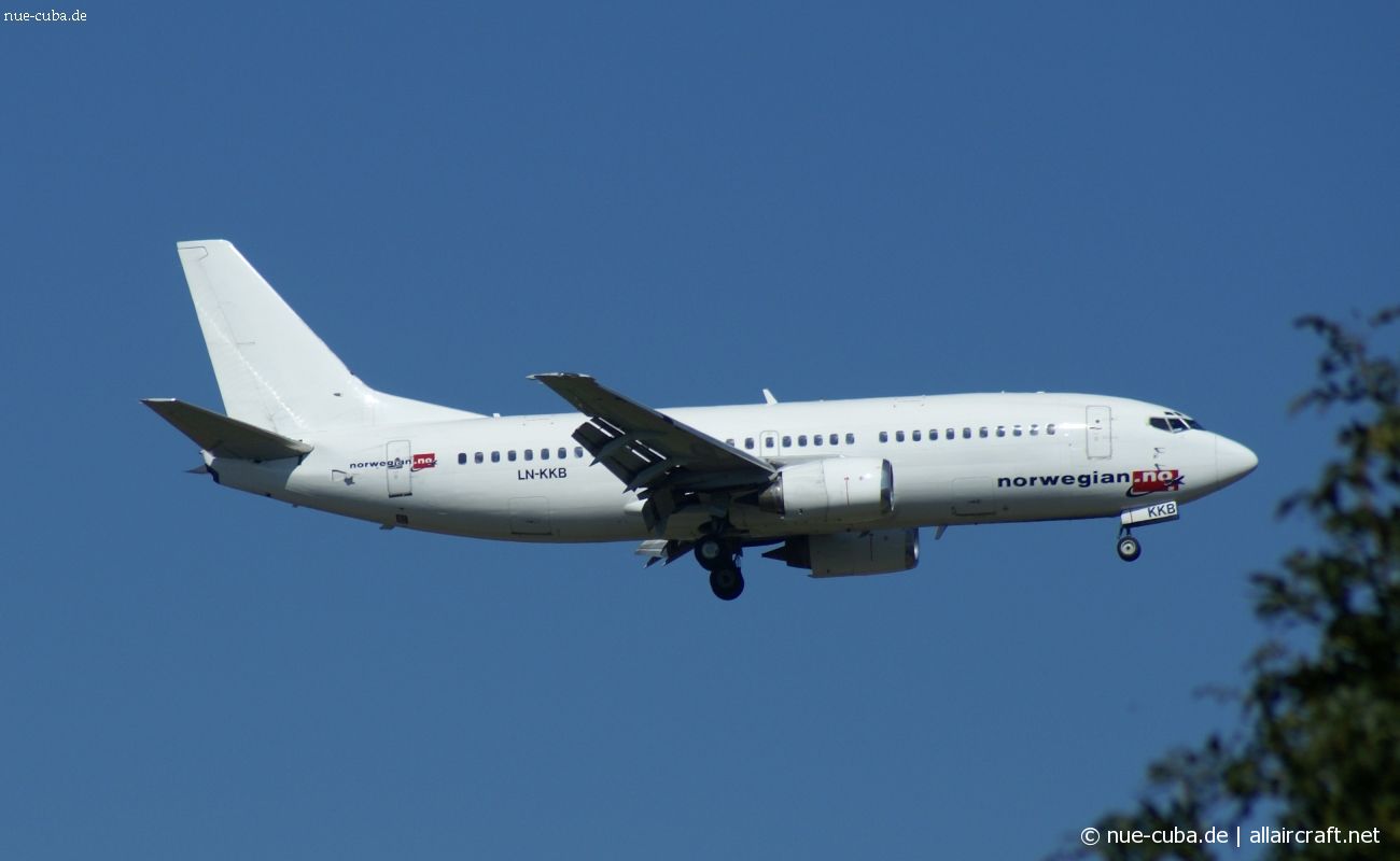 LN-KKB (27457) 1995 Boeing 737-33A