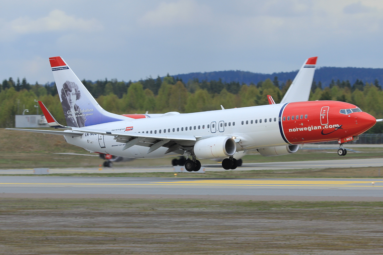 LN-NOZ (39420) 2011 Boeing 737-8JP WL
