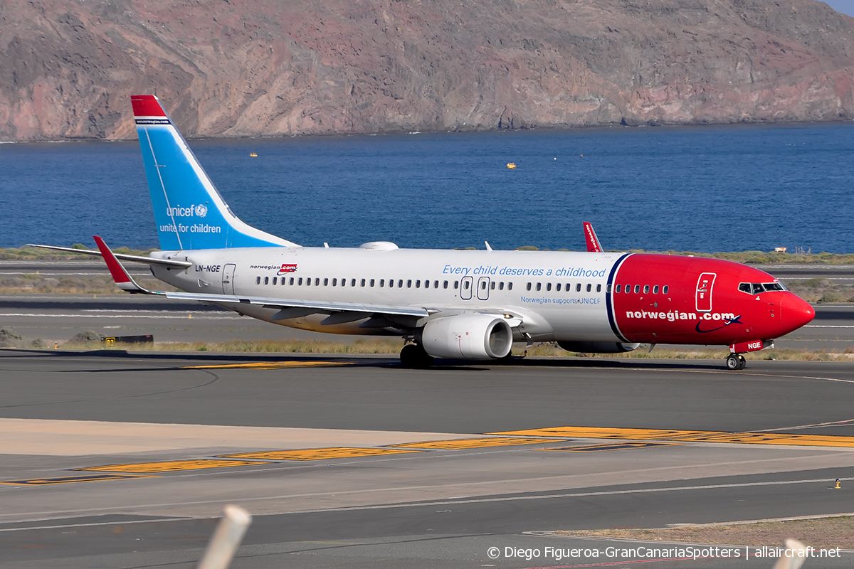 LN-NGE (39050) 2012 Boeing 737-8JP WL