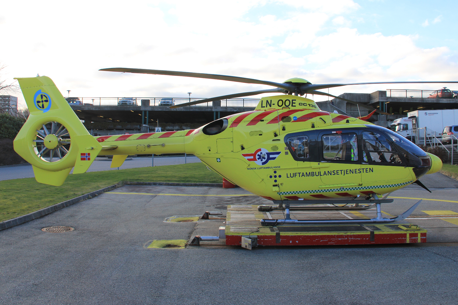 LN-OOE (0357) 2004 Eurocopter EC 135P2
