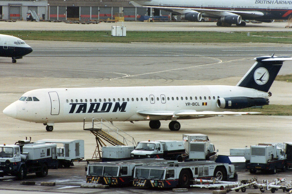 YR-BCL (cn 00255)  BAC 1-11 Series 525FT