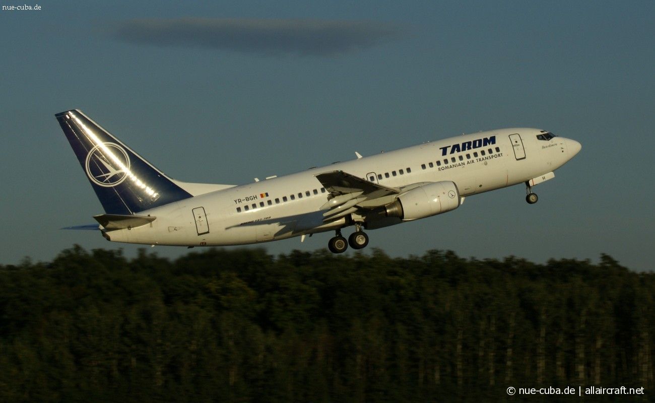YR-BGH (28438) 2003 Boeing 737-78J