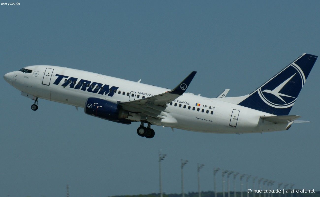 YR-BGI (28439) 2003 Boeing 737-78J(WL)