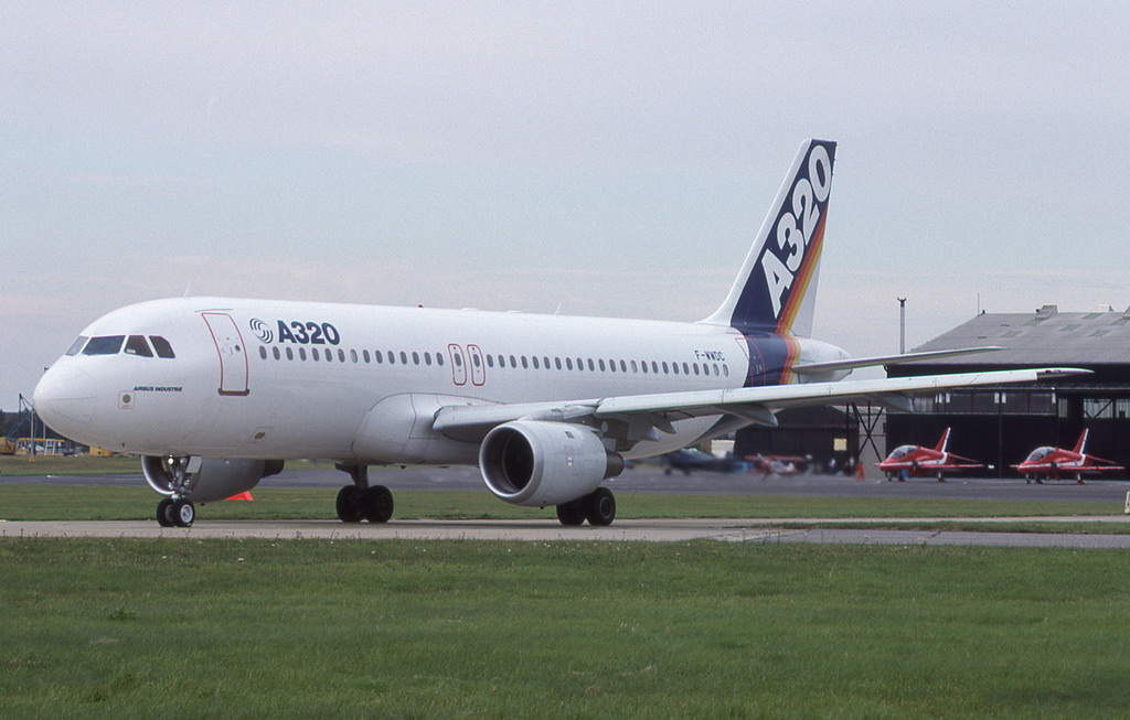 F-WWDC (004) 1987 Airbus A320-111