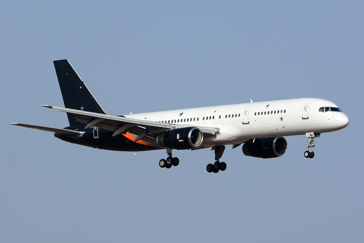 G-POWH (29308) 2000 Boeing 757-256