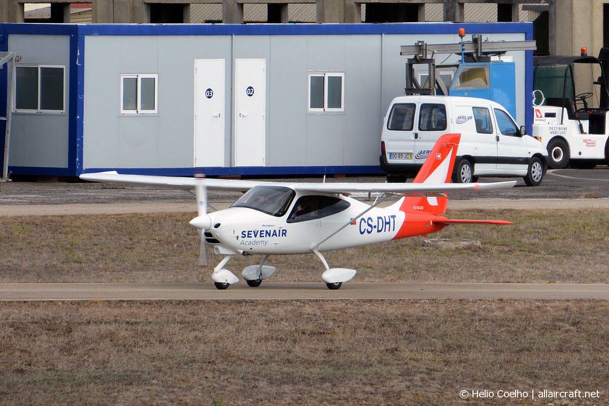 CS-DHT Tecnam P2010