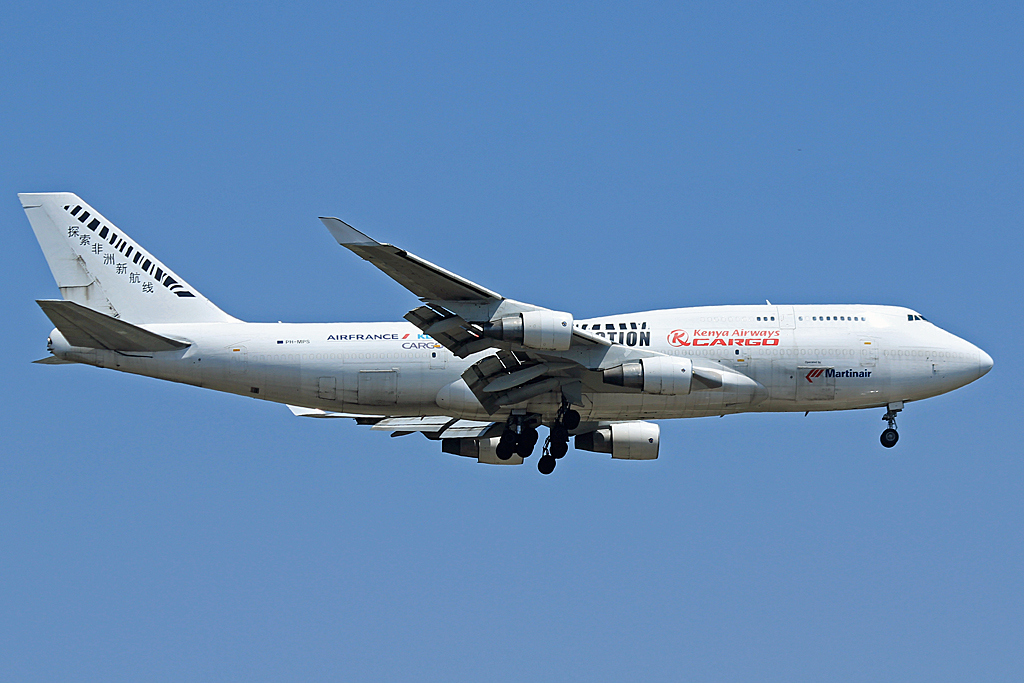 PH-MPS (24066) 1990 Boeing 747-412(BCF)