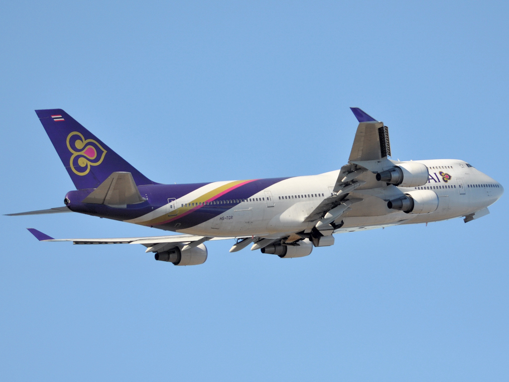 HS-TGR (27723) 1995 Boeing 747-4D7