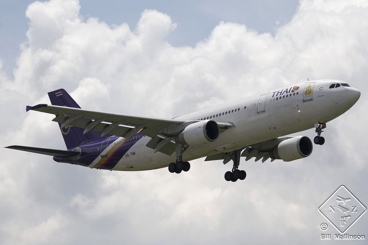 HS-TAM (577) 1990 Airbus A300B4-622R