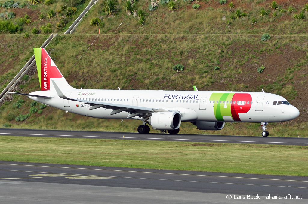 CS-TJL · Airbus A321-251N · (FNC / LPMA)