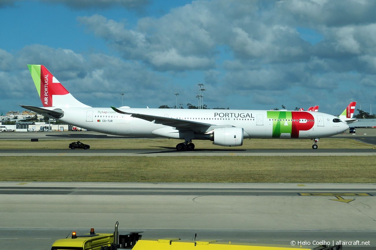 CS-TUR (1943) 2019 Airbus A330-941