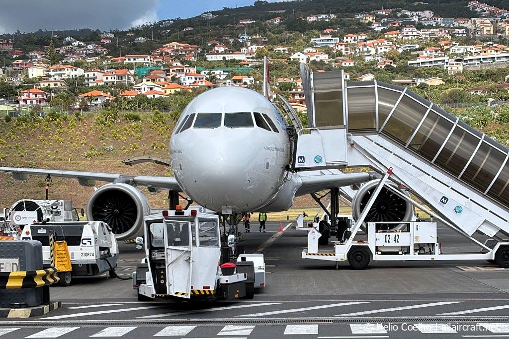 CS-TJJ (8374) 2018 Airbus A321-251N