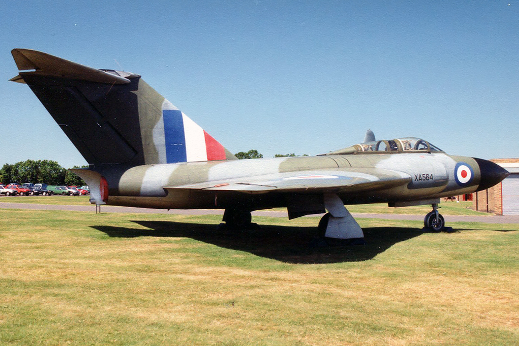 XA564 · Gloster Javelin FAW1 · (EGWC)