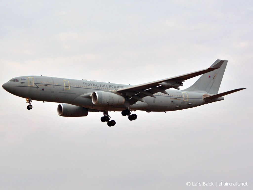 ZZ330 (1046) 2009 Airbus KC2 Voyager