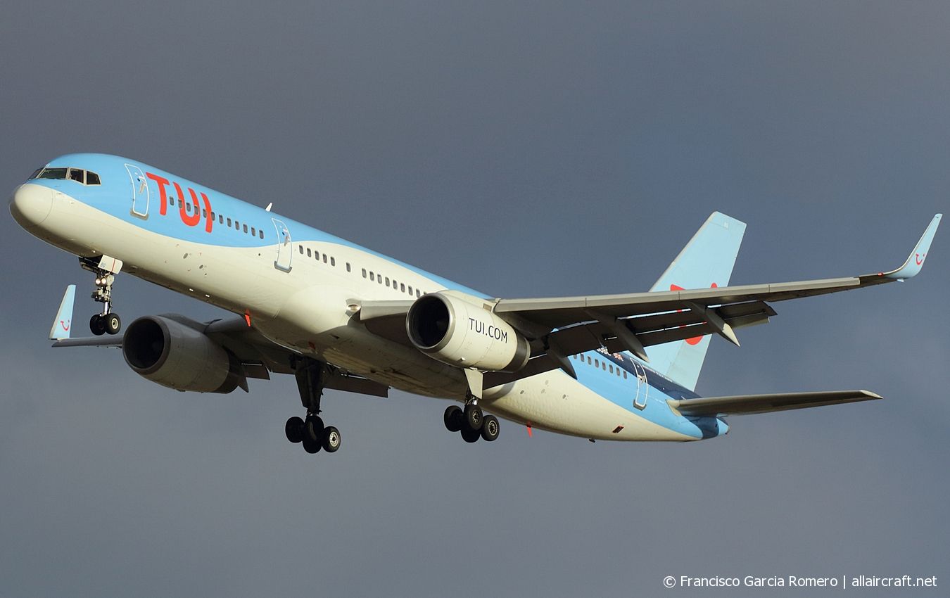 G-OOBG (29942) Boeing 757-236(WL)