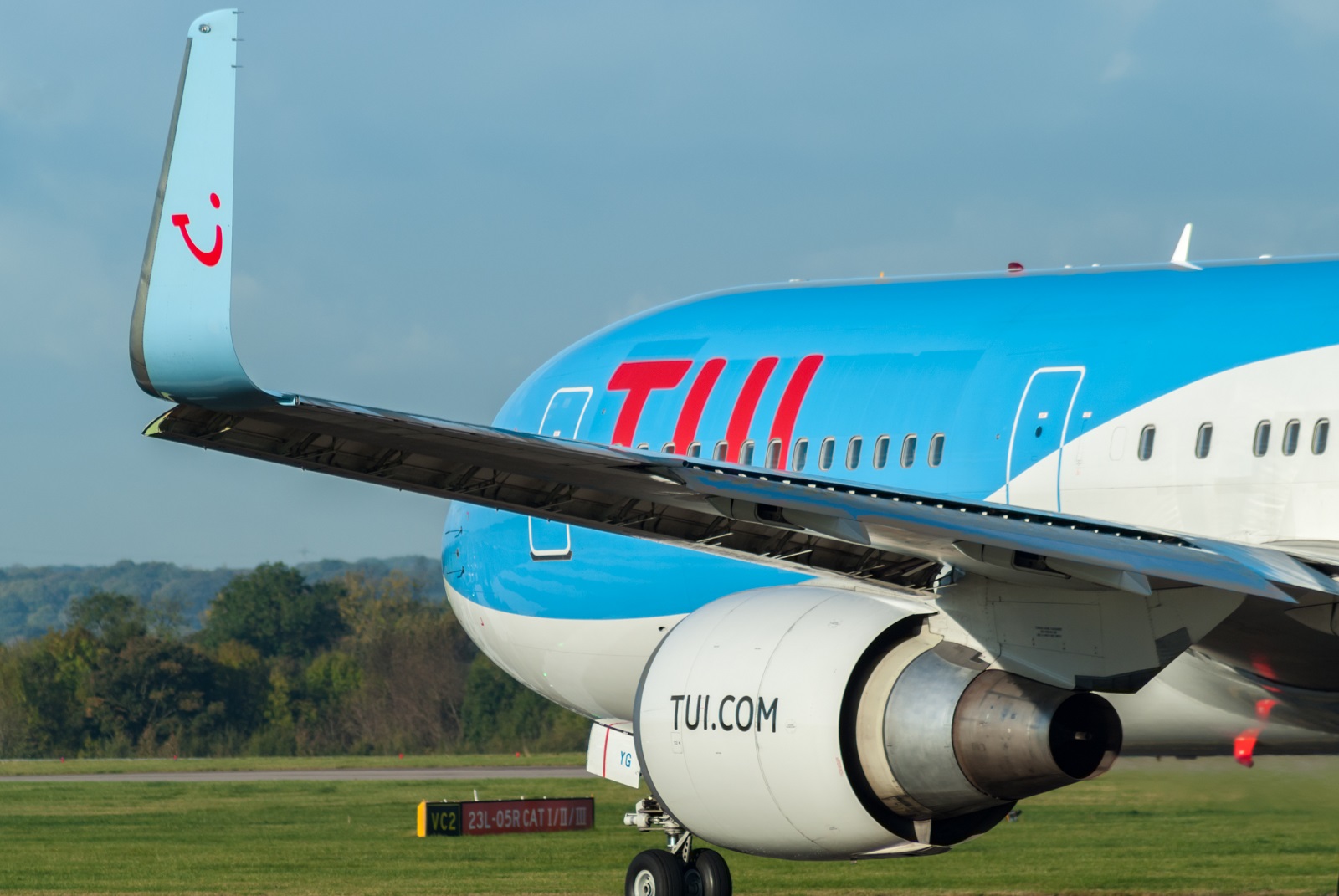 G-OBYG (29137) 1998 Boeing 767-304(ER)(WL)