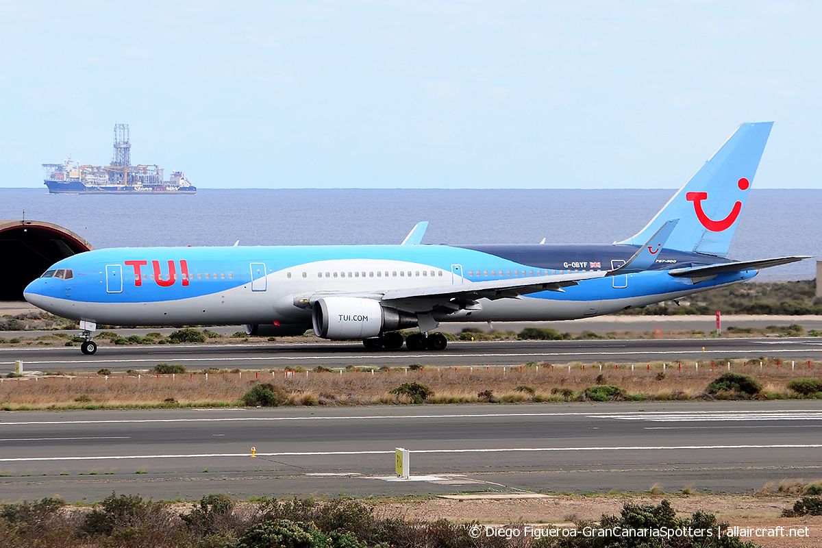 G-OBYF (28208) 1998 Boeing 767-304 ER WL