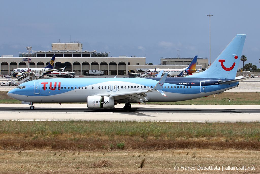 G-FDZX (37258) 2011 Boeing 737-8K5(WL)