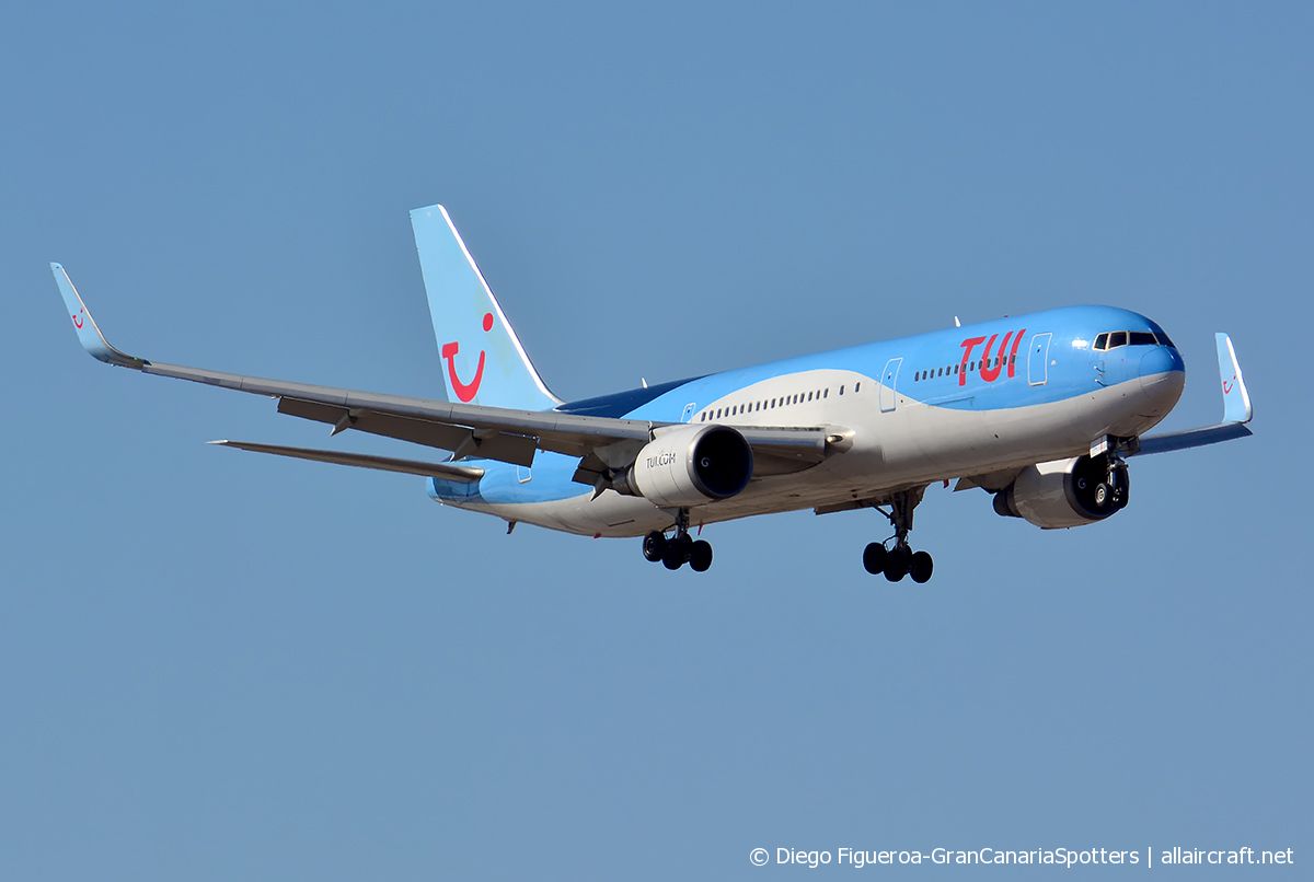 G-OBYG (29137) 1998 Boeing 767-304(ER)(WL)