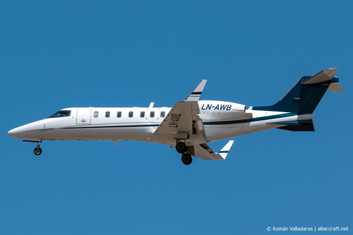 LN-AWB (45-219) 2002 Bombardier Learjet 45