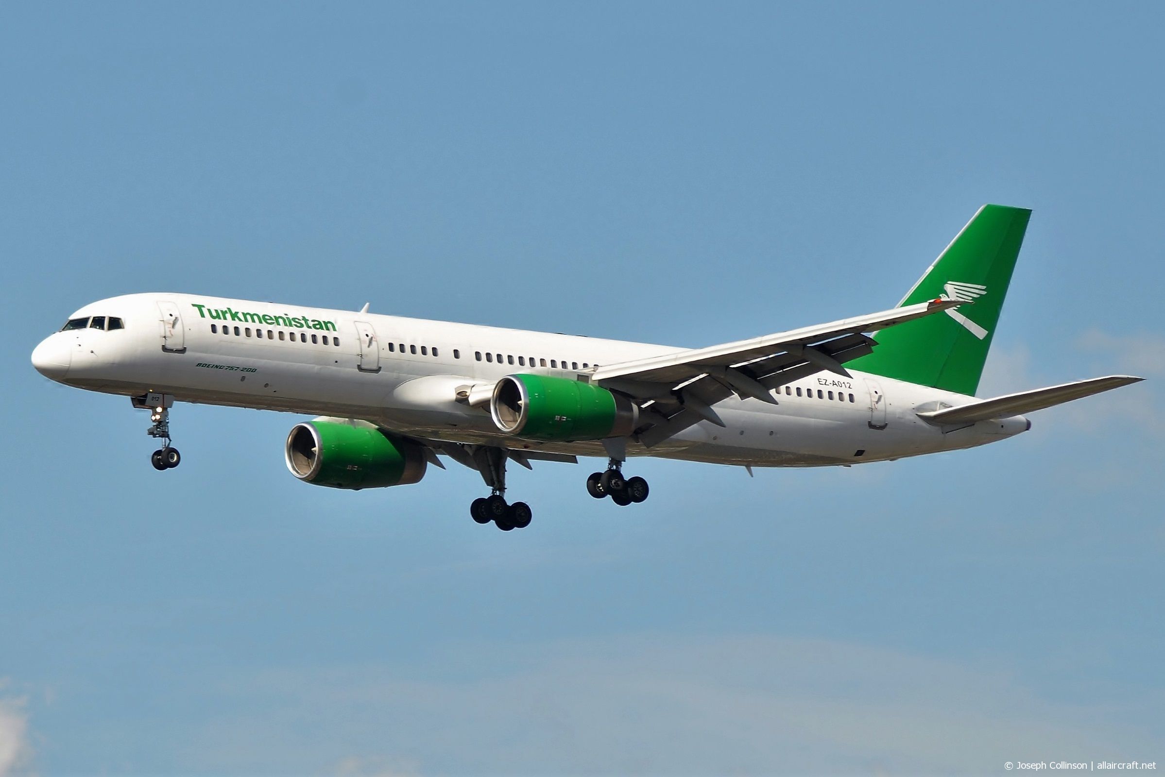 EZ-A012 (28337) 1996 Boeing 757-22K