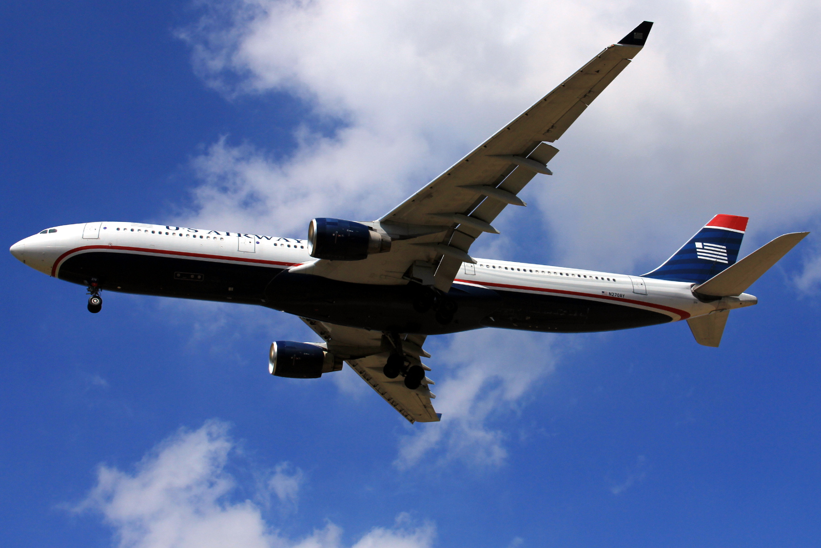 N270AY · Airbus A330-323 · (FCO / LIRF)