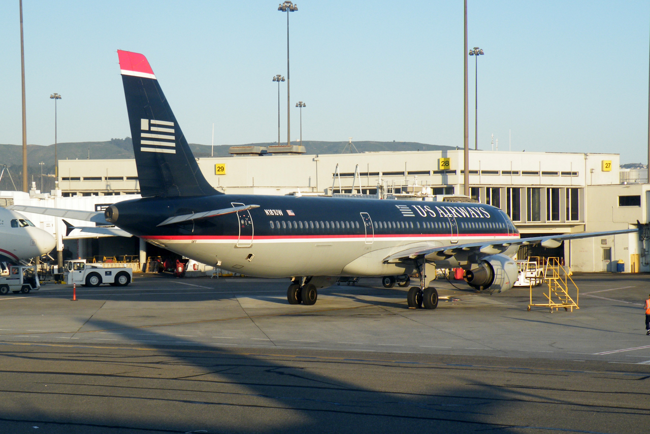 N181UW (1531) 2001 Airbus A321-211
