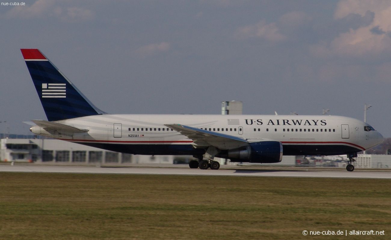 N251AY (24764) 1990 Boeing 767-2B7(ER)
