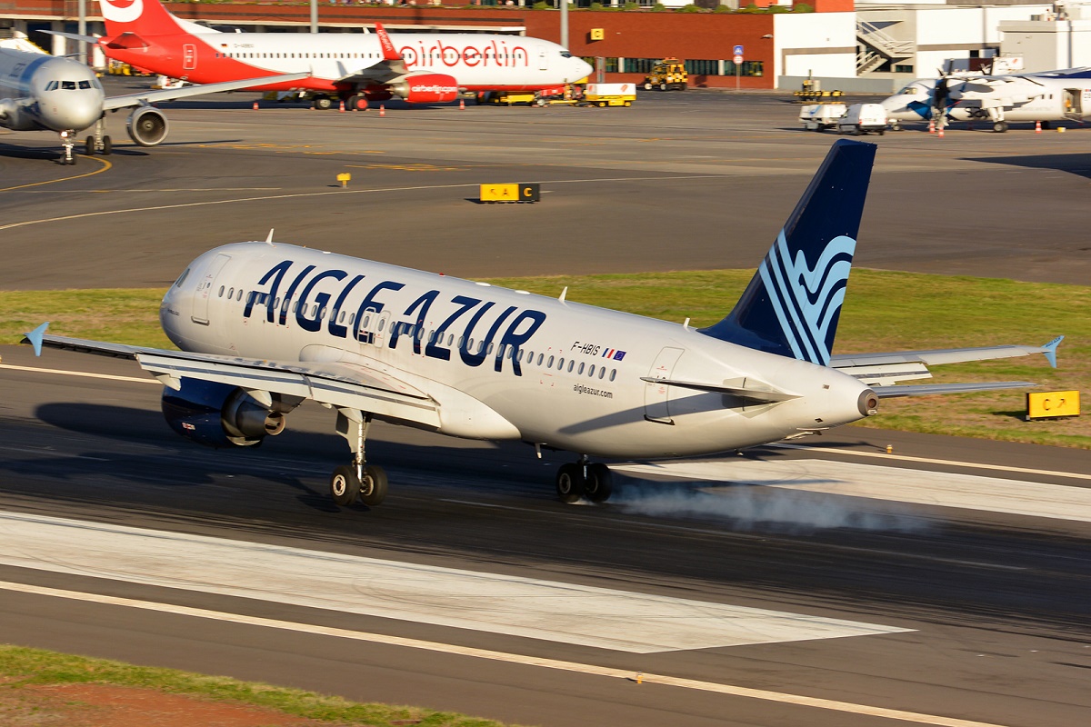 F-HBIS (3136) 2007 Airbus A320-214