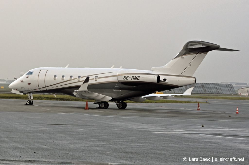 SE-RMC (20169) 2007 Bombardier Challenger 300
