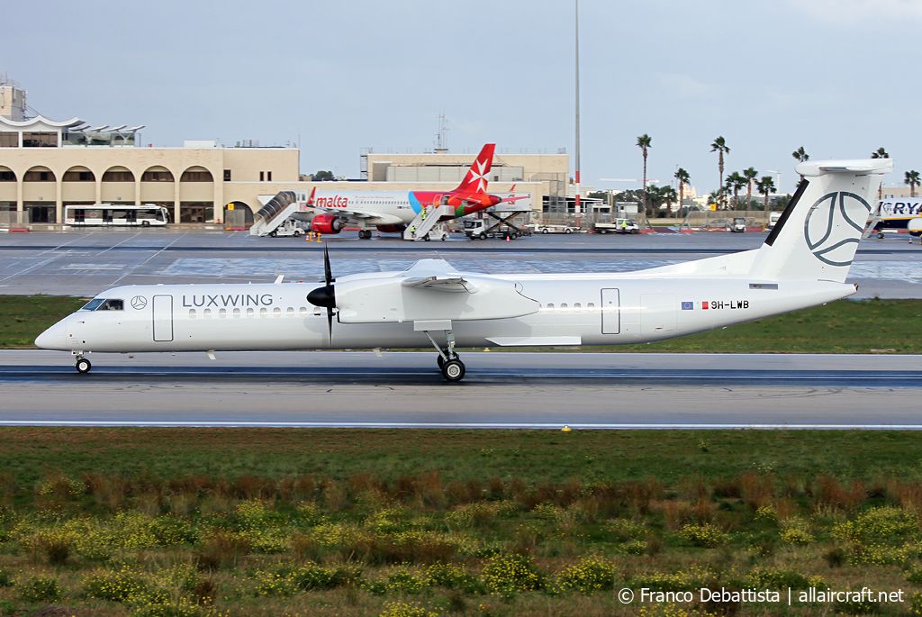 9H-LWB (4332) 2010 Bombardier Dash 8-Q402