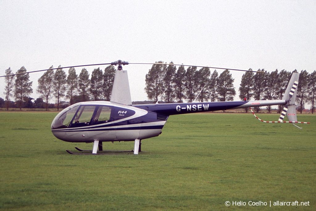 G-NSEW (0615) 1999 Robinson R44