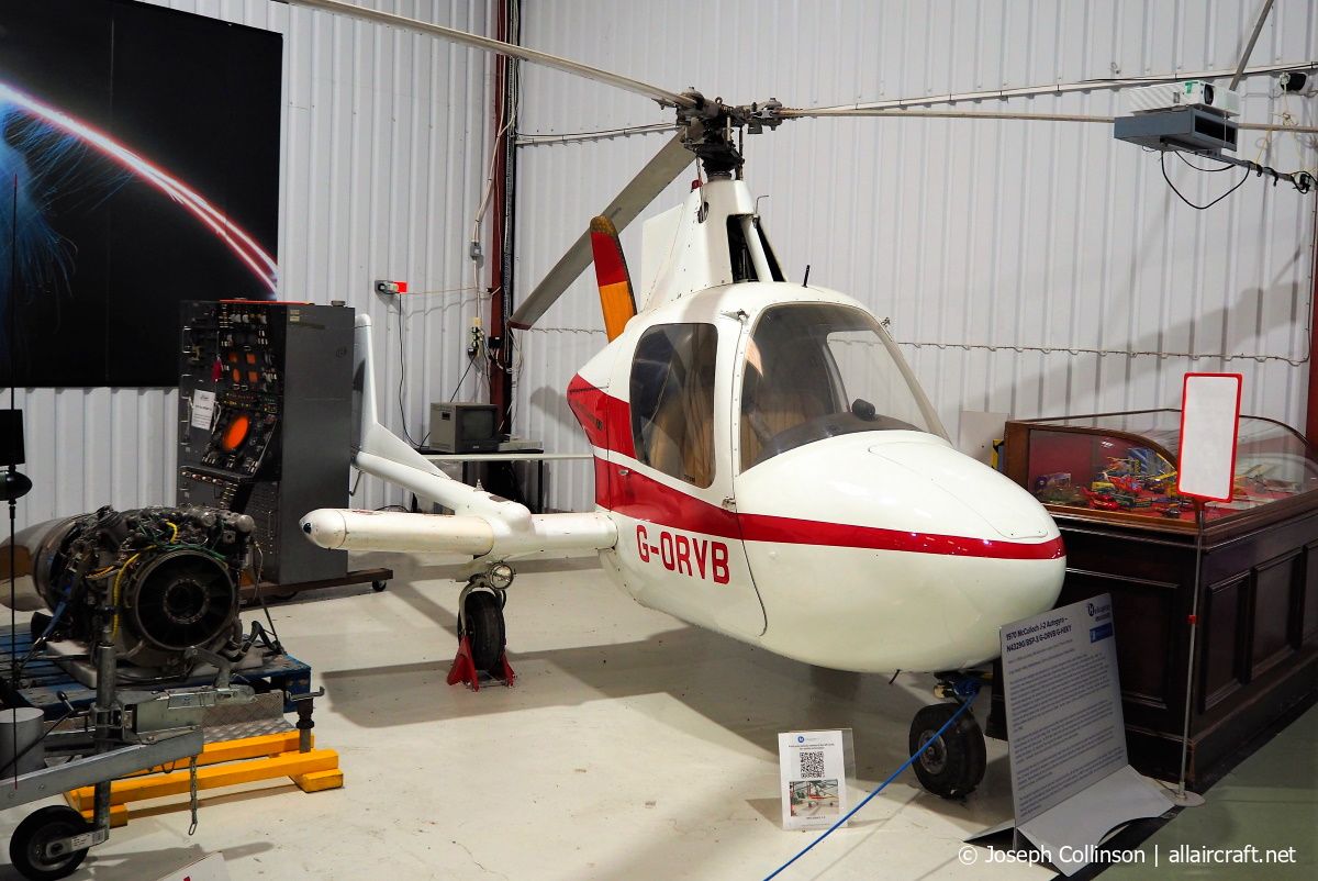 G-ORVB (039) 1971 McCulloch J-2