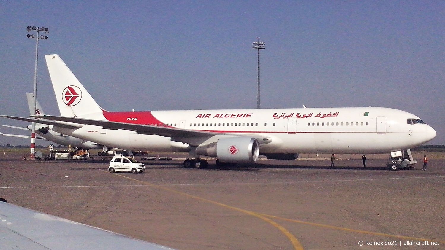 7T-VJH (cn 24767) Boeing 767-3D6