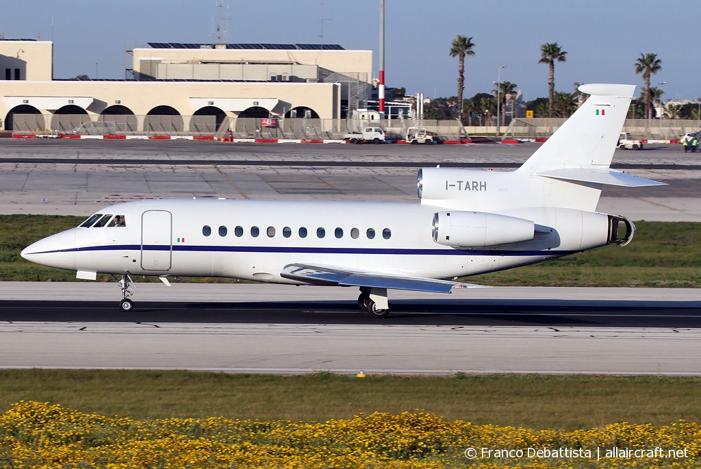 I-TARH (052) 1999 Dassault Falcon 900EX