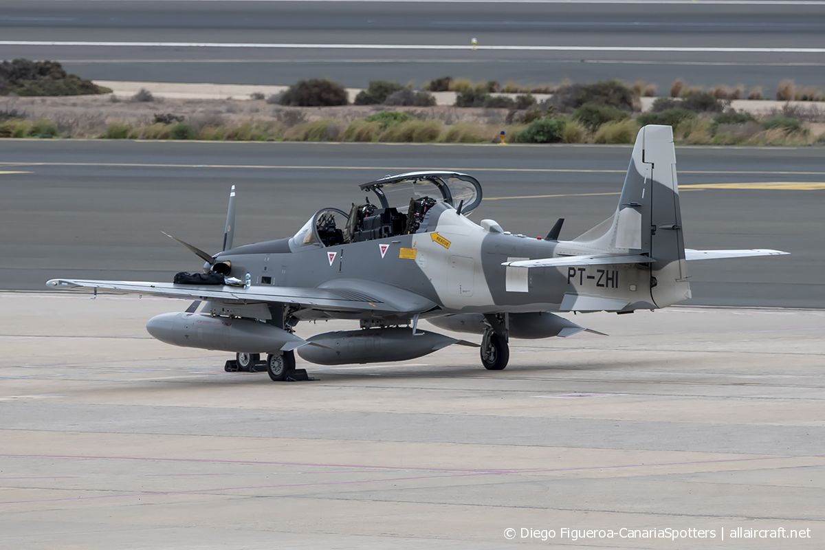 PT-ZHI (31400270) Embraer A-29 Super Tucano