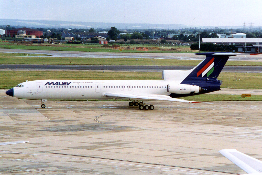 HA-LCU (82A531) 1982 Tupolev Tu-154B-2