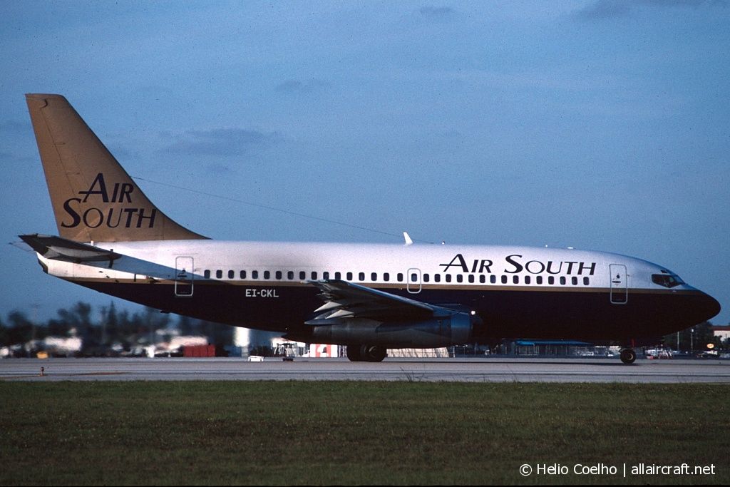 EI-CKL (21356) 1977 Boeing 737-2P6