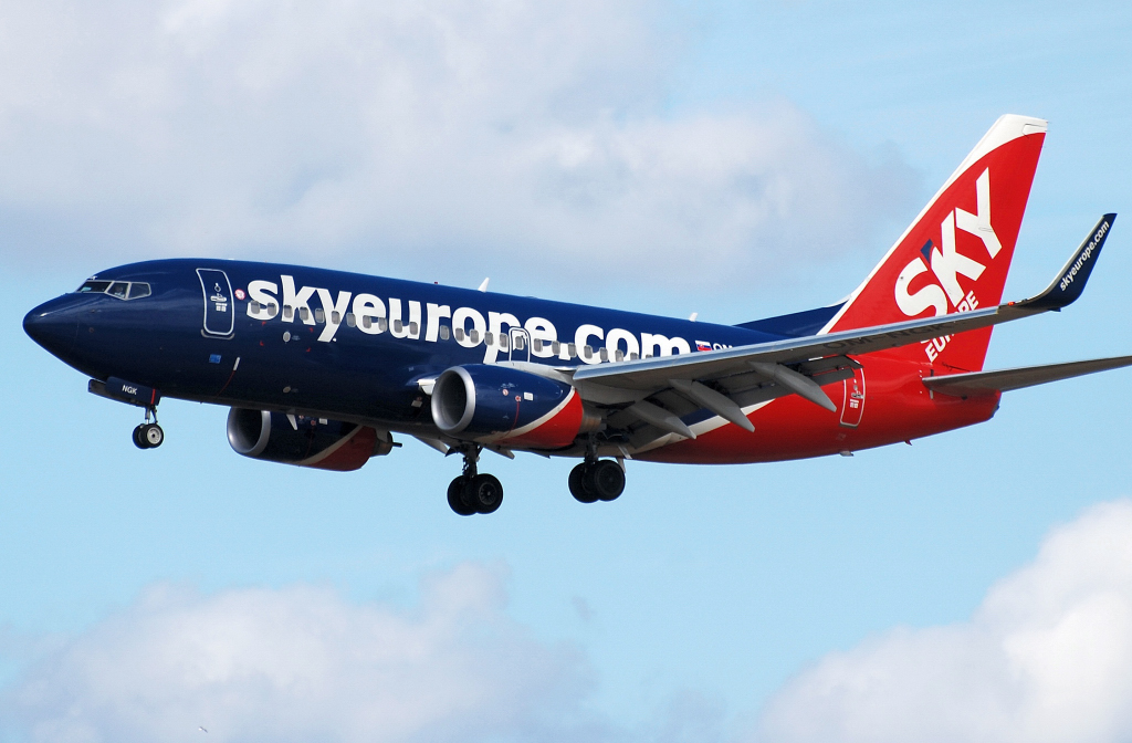 OM-NGK (cn 34756) Boeing 737-76N