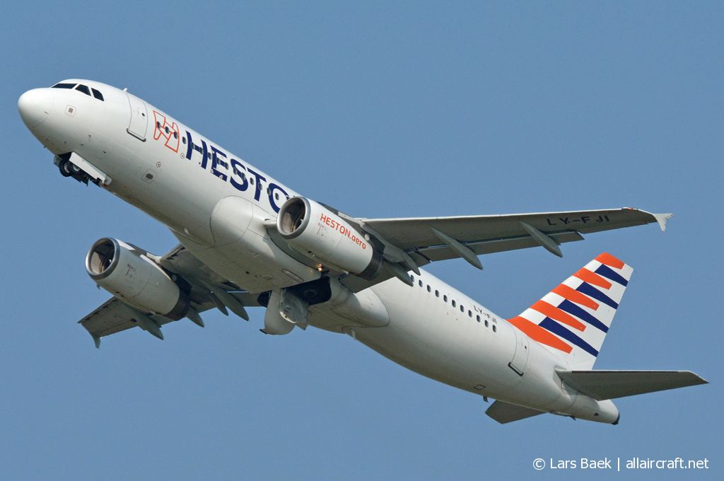 LY-FJI (2157) 2004 Airbus A320-232