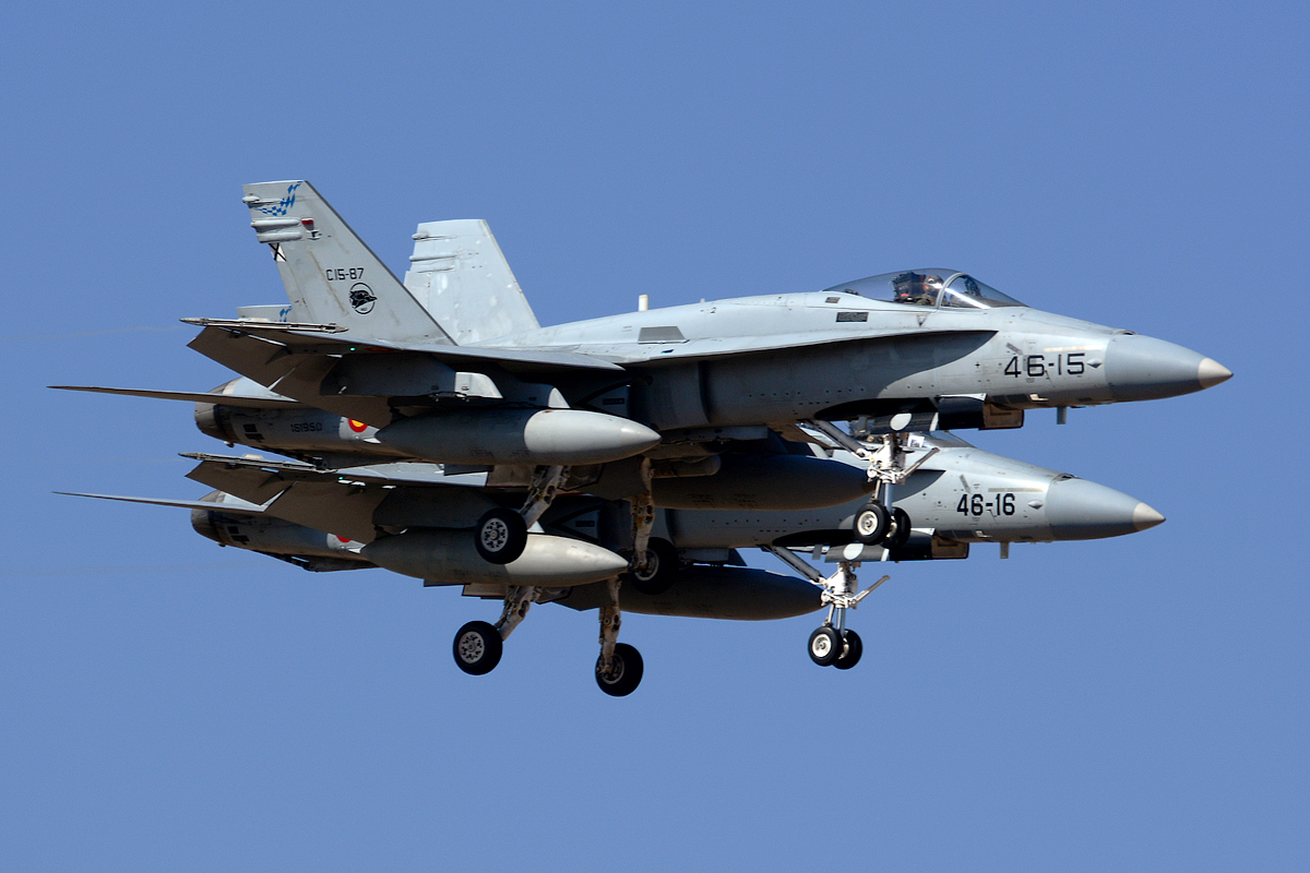 C.15-87 / 46-15 McDonnell Douglas EF-18A Hornet