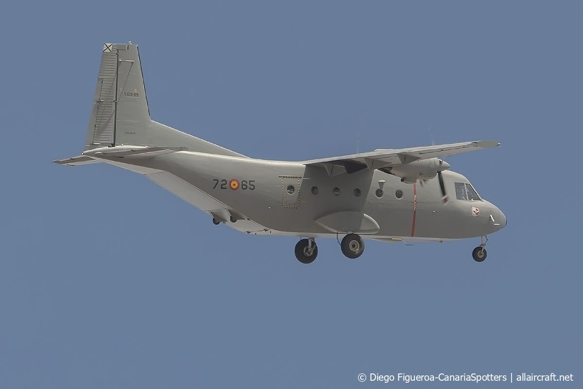 T.12B-65 (AB1-4-127) 1978 CASA C-212-100 Aviocar