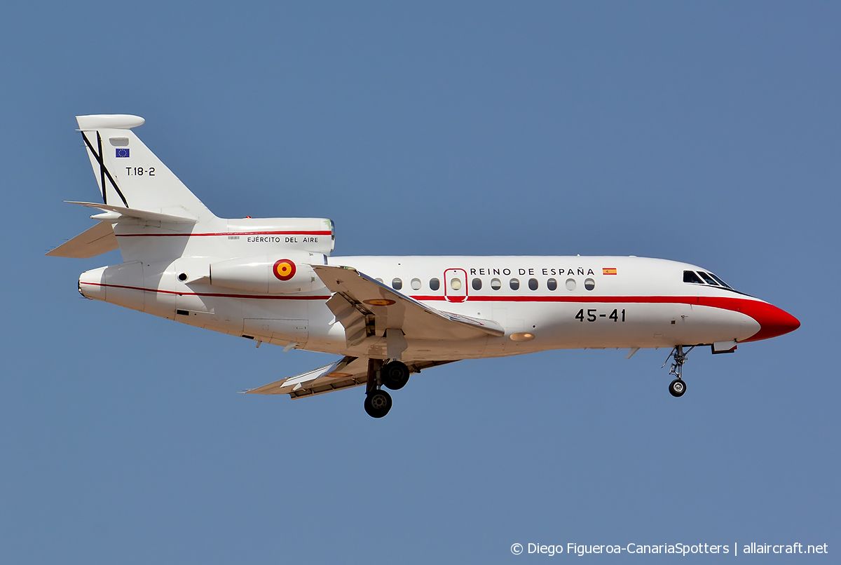 T.18-2 (90) 1991 Dassault Falcon 900B