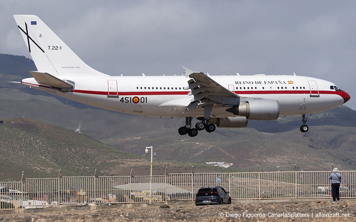 T.22-1 / 451-01 1990 Airbus A310-304