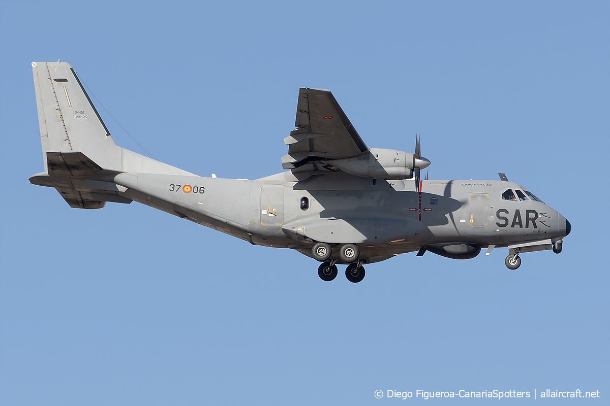 T.19B-05 (C036) 1990 CASA CN-235-100M