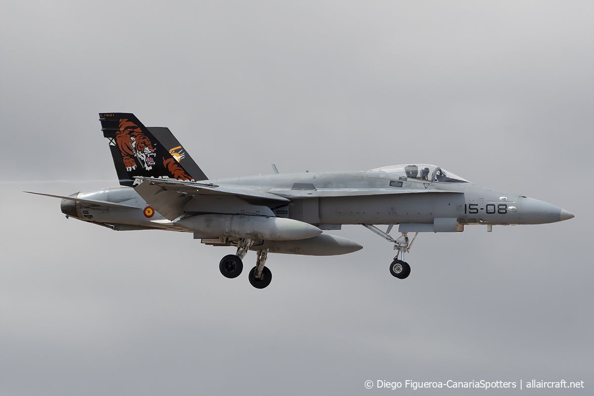C.15-21 / 15-08 McDonnell Douglas EF-18A Hornet