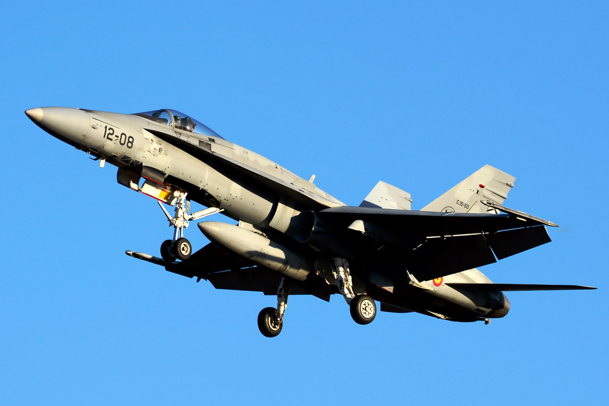 C.15-50 / 12-08 McDonnell Douglas EF-18A Hornet